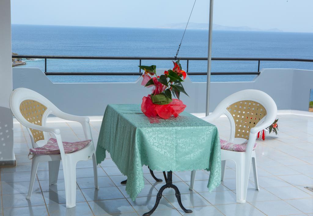 Evita Bay Agia Pelagia Heraklion Exterior photo
