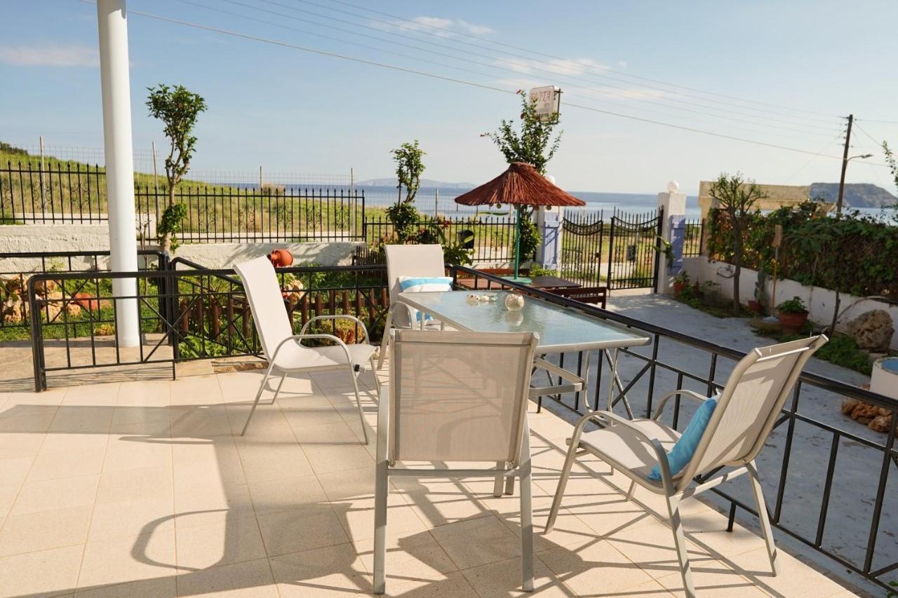 Evita Bay Agia Pelagia Heraklion Exterior photo